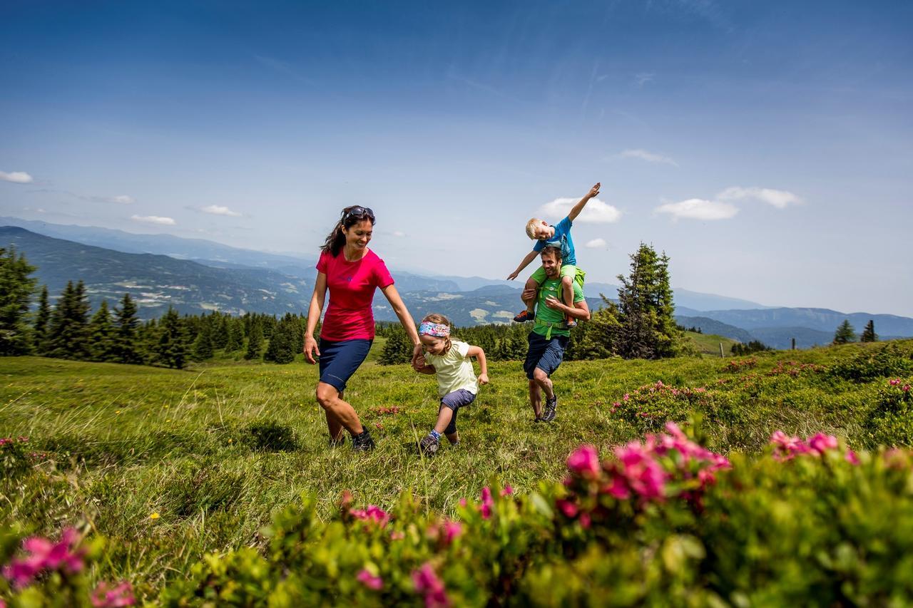 Hotel Schwengerer Monichwald エクステリア 写真
