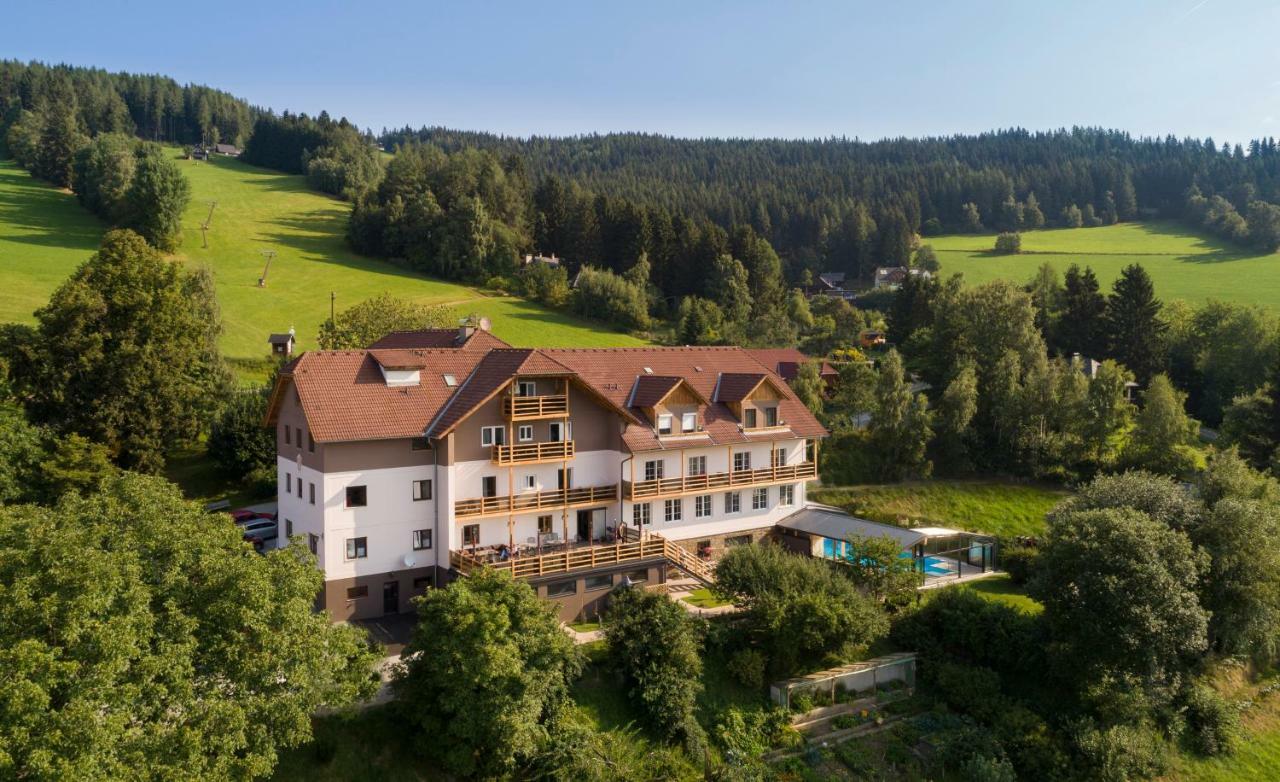 Hotel Schwengerer Monichwald エクステリア 写真